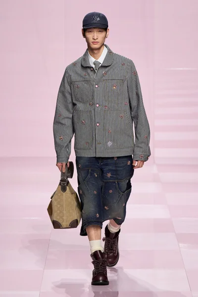 Look 38